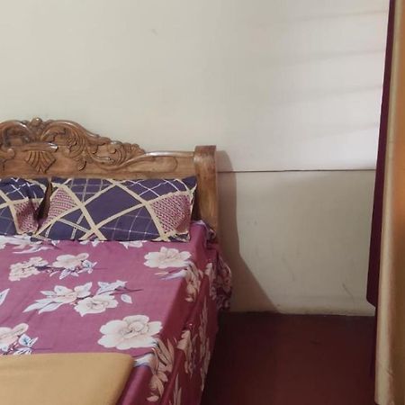 Danny'S Den Villa มาดิเครี ภายนอก รูปภาพ