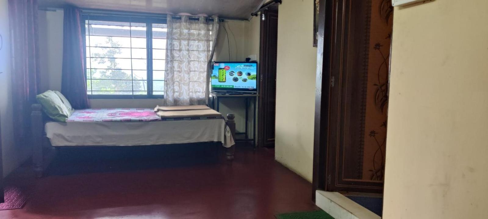 Danny'S Den Villa มาดิเครี ภายนอก รูปภาพ