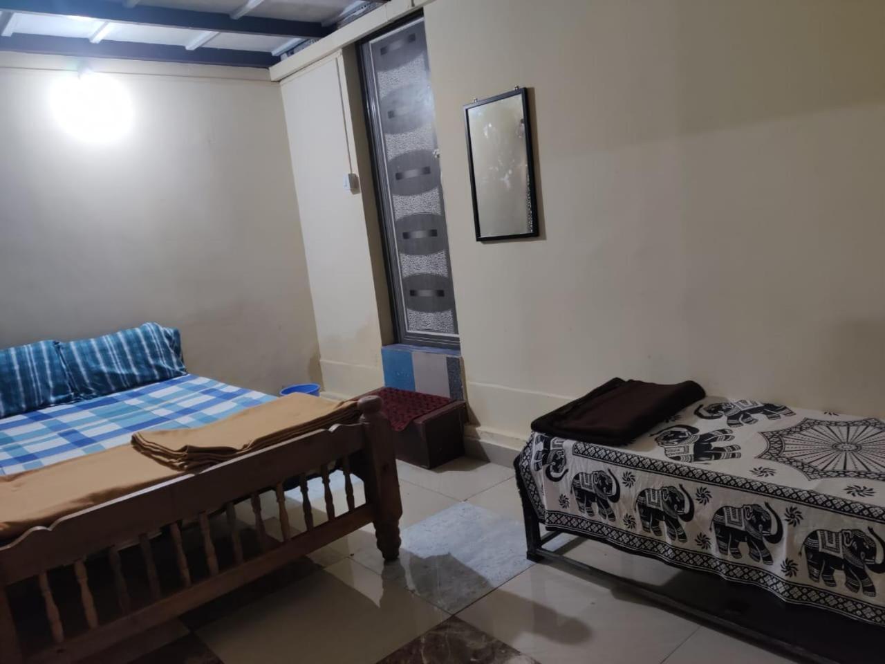Danny'S Den Villa มาดิเครี ภายนอก รูปภาพ